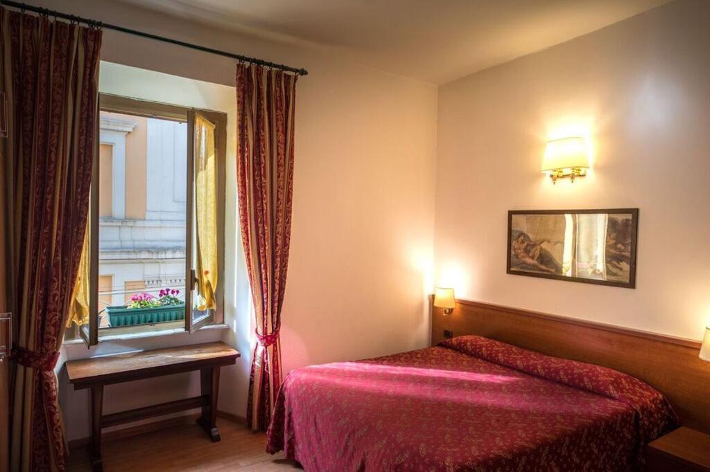 Domus Appia 154 B&B Ρώμη Εξωτερικό φωτογραφία